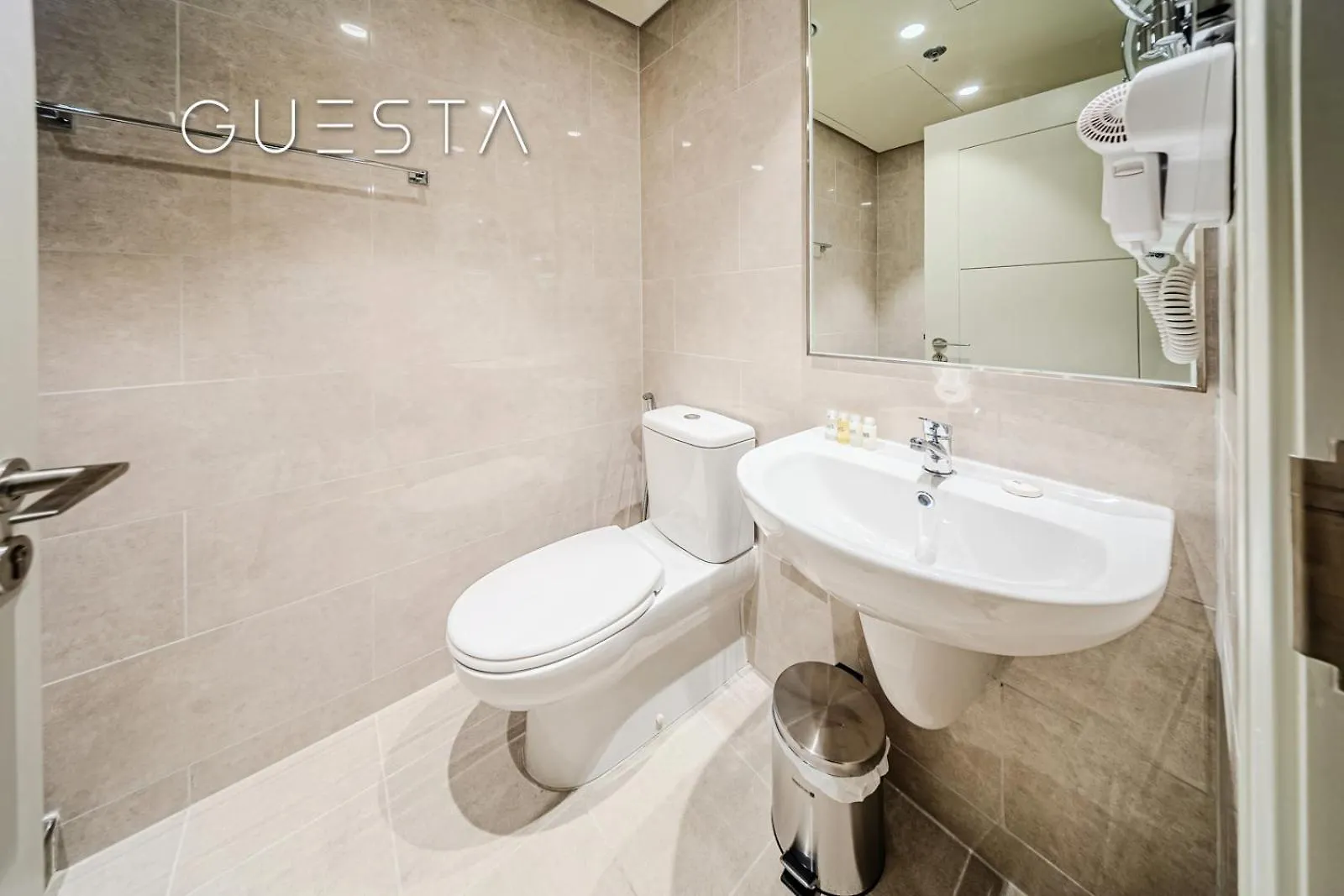 Forte Tower 1 By Emaar - Dubai Fountain View, Downtown Dubai 0*,